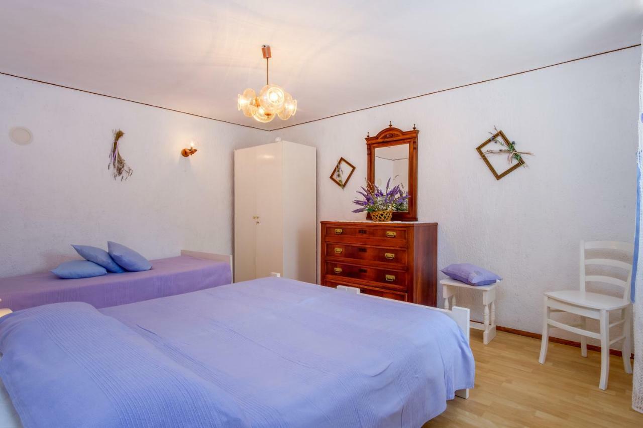 וולי לוסיניי Apartment Carmen מראה חיצוני תמונה