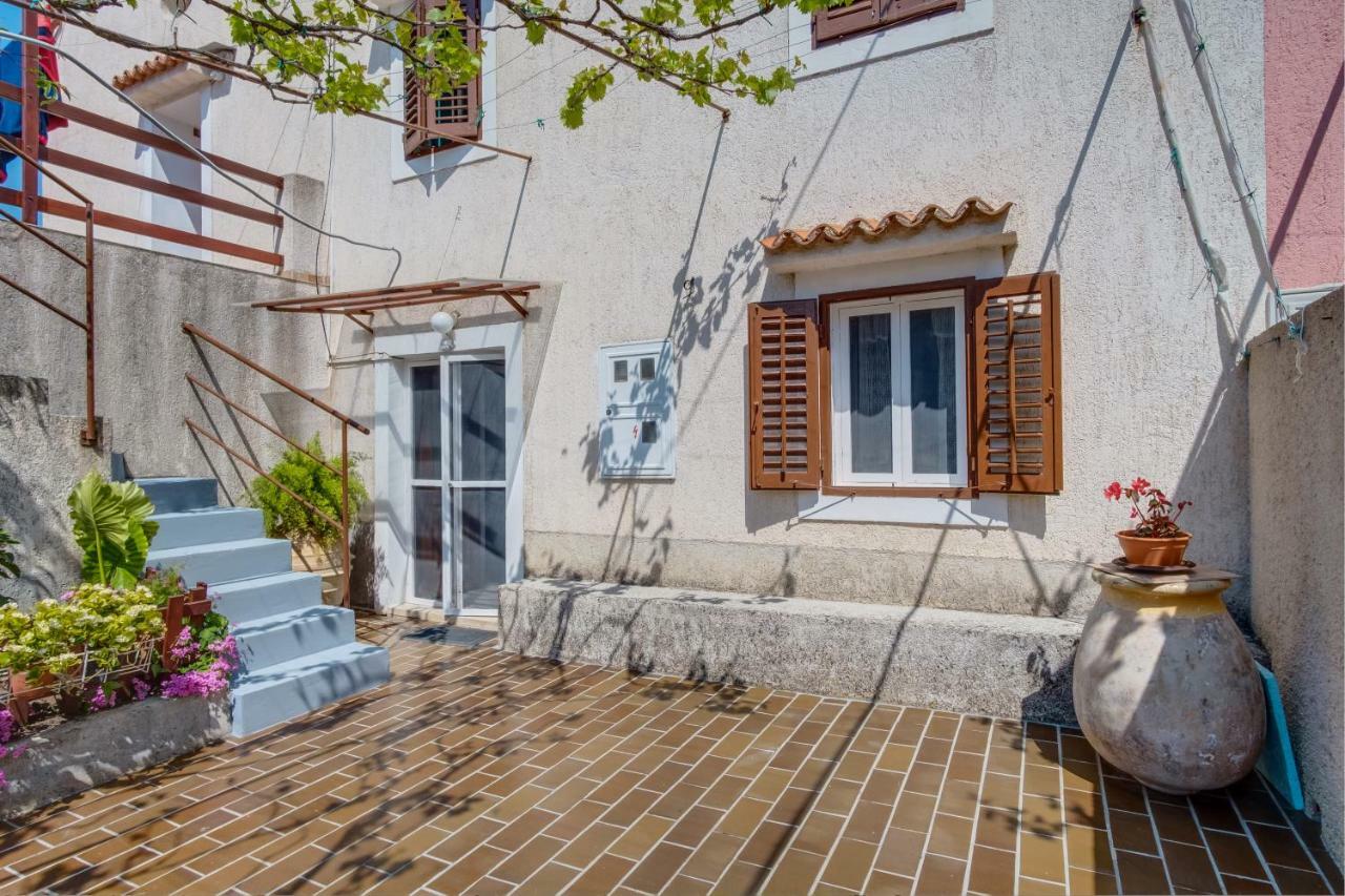 וולי לוסיניי Apartment Carmen מראה חיצוני תמונה